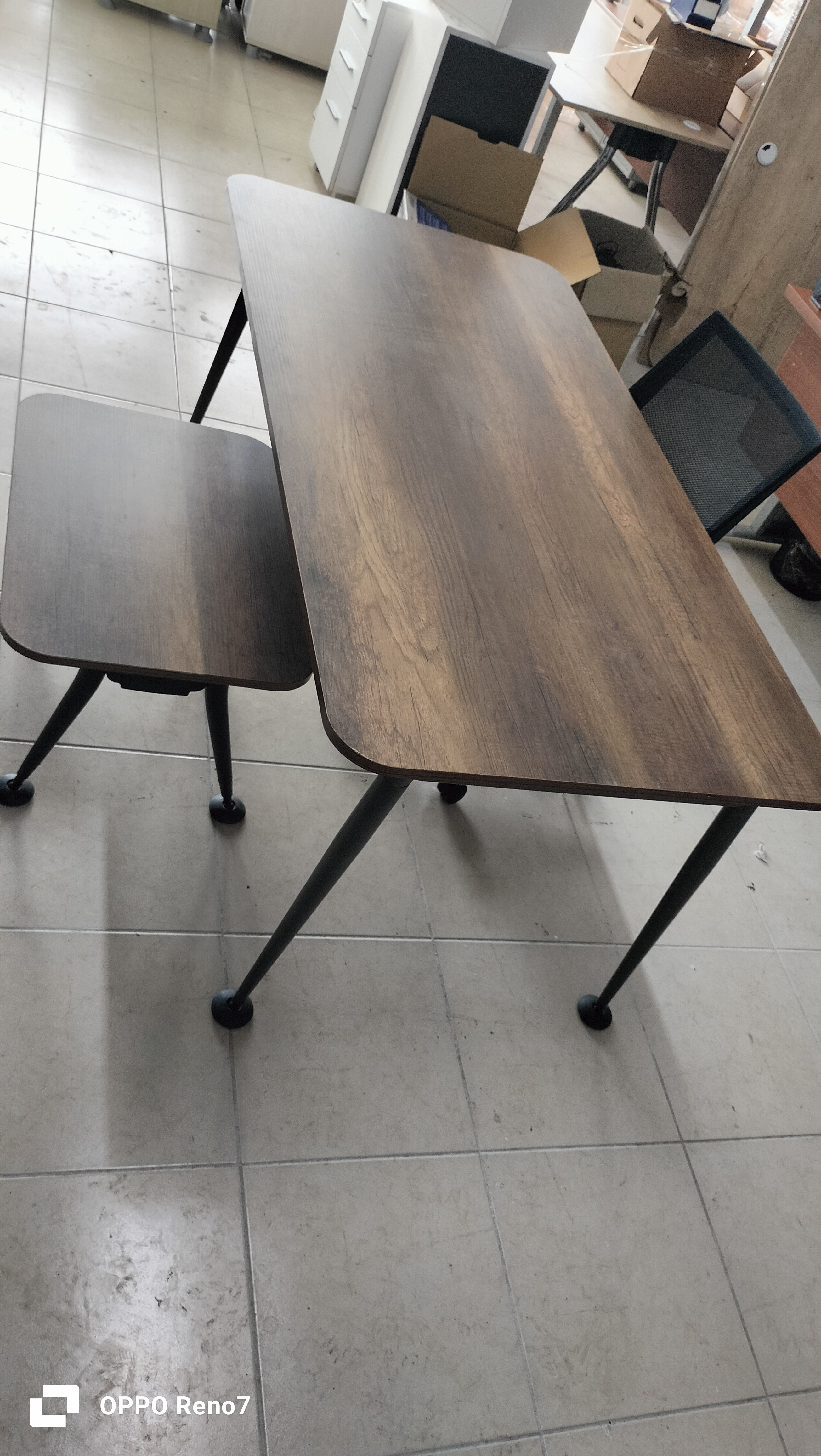 DEKOR BÜRO MOBİLYALARI 160X80 CEVİZ MASA VE SEHPA İKİNCİ EL (1)