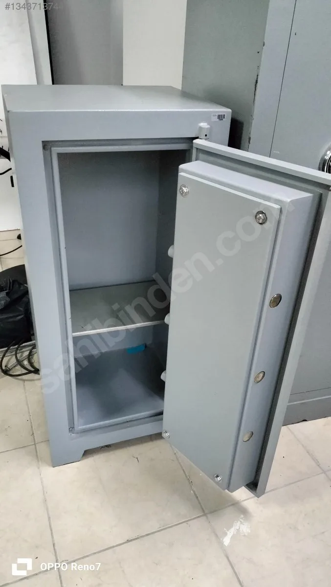 100x50x40 Kırtaş & Kıratlı Kasa İkinci El (1)