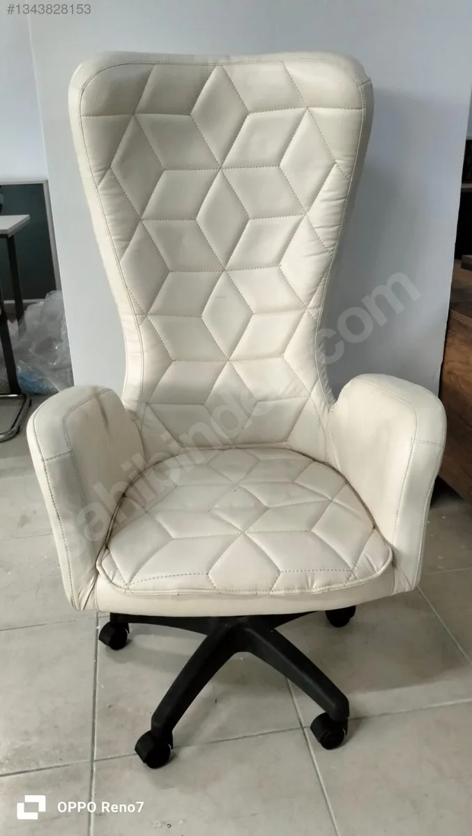 Beyaz Yönetici Koltuğu İkinci El