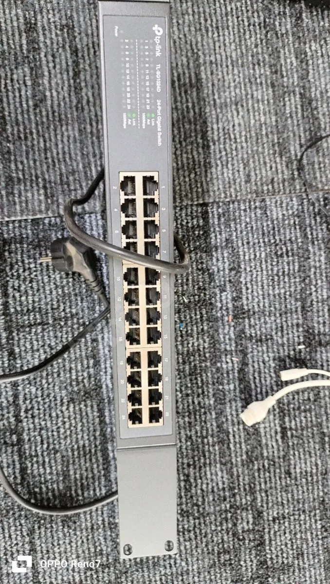 TP-Link TL-SG1024D Switch İkinci El